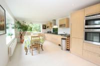 Detached House, 5 bedrooms, Freehold