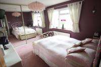 Detached House, 4 bedrooms, Freehold