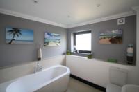 Bungalow, 3 bedrooms, Freehold