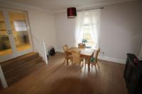Semi-Detached House, 3 bedrooms, Freehold