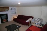 Mid-Terrace House, 3 bedrooms, Freehold