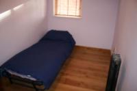 Mid-Terrace House, 3 bedrooms, Freehold