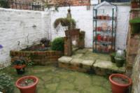 Mid-Terrace House, 3 bedrooms, Freehold