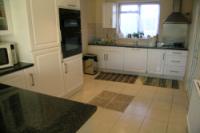 Semi-Detached House, 5 bedrooms, Freehold