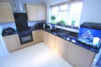 End-of-Terrace House, 3 bedrooms, Freehold