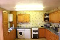 Mid-Terrace House, 4 bedrooms, Freehold