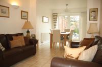 Semi-Detached House, 4 bedrooms, Freehold