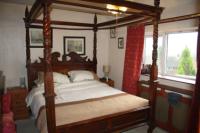 Semi-Detached House, 3 bedrooms, Freehold