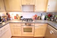 Semi-Detached House, 3 bedrooms, Freehold