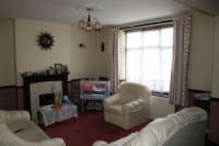 Mid-Terrace House, 3 bedrooms, Freehold