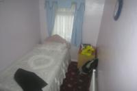 Semi-Detached House, 5 bedrooms, Freehold