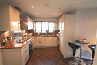 Semi-Detached House, 4 bedrooms, Freehold