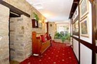 Detached House, 7 bedrooms, Freehold