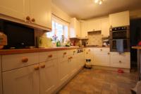 Detached House, 4 bedrooms, Freehold