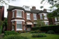 Semi-Detached House, 10 bedrooms