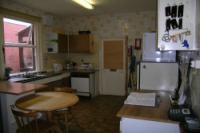 Semi-Detached House, 10 bedrooms, Freehold