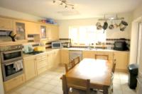 Detached House, 5 bedrooms, Freehold