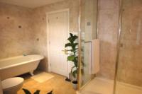 Detached House, 6 bedrooms, Freehold
