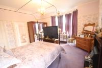Detached House, 5 bedrooms, 