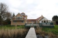 Detached House, 9 bedrooms