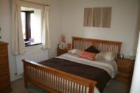 End-of-Terrace House, 3 bedrooms, Freehold