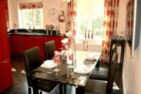 End-of-Terrace House, 3 bedrooms, Freehold