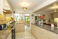 Bungalow, 4 bedrooms, Freehold