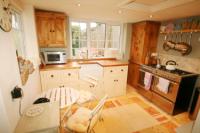 Semi-Detached House, 3 bedrooms, Freehold