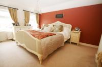 Semi-Detached House, 3 bedrooms, Freehold