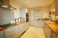 Detached House, 4 bedrooms, Freehold