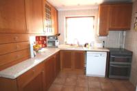 Semi-Detached House, 4 bedrooms, Freehold