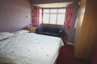 Semi-Detached House, 4 bedrooms, Freehold