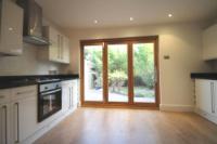 Flat / Apartment, 2 bedrooms, Leasehold