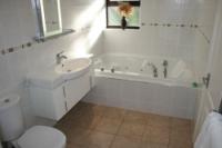 Detached House, 5 bedrooms, Freehold