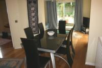 End-of-Terrace House, 5 bedrooms, Freehold