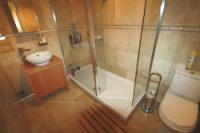 Detached House, 5 bedrooms, Freehold
