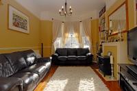 Mid-Terrace House, 4 bedrooms, Freehold
