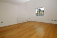 Flat / Apartment, 2 bedrooms, Leasehold