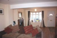 Mid-Terrace House, 3 bedrooms, Freehold