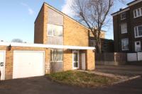 Semi-Detached House, 3 bedrooms, Freehold