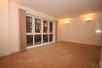 Flat / Apartment, No bedrooms, Leasehold