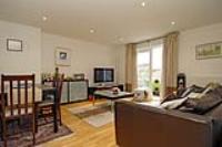 Flat / Apartment, 3 bedrooms