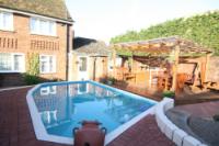 End-of-Terrace House, 3 bedrooms, Freehold