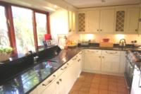 Detached House, 4 bedrooms, Freehold
