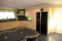 Detached House, 5 bedrooms, Freehold