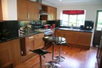 Semi-Detached House, 4 bedrooms, Freehold