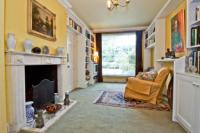 Mid-Terrace House, 4 bedrooms, Freehold