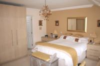 Detached House, 5 bedrooms, Freehold