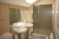 Detached House, 5 bedrooms, Freehold