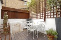 Mid-Terrace House, 3 bedrooms, Freehold